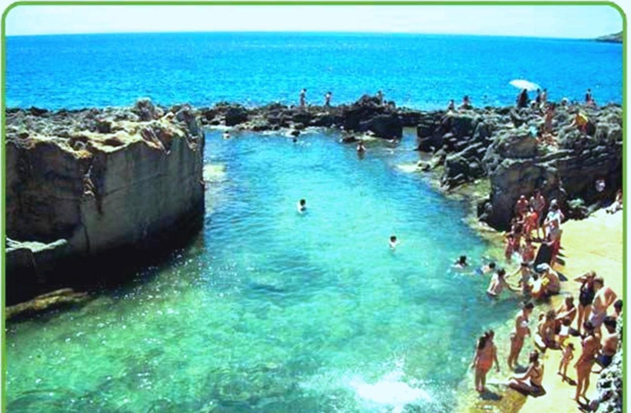 Blu Suite Cottage Sul Mare E Swimming Pool تريكاس المظهر الخارجي الصورة